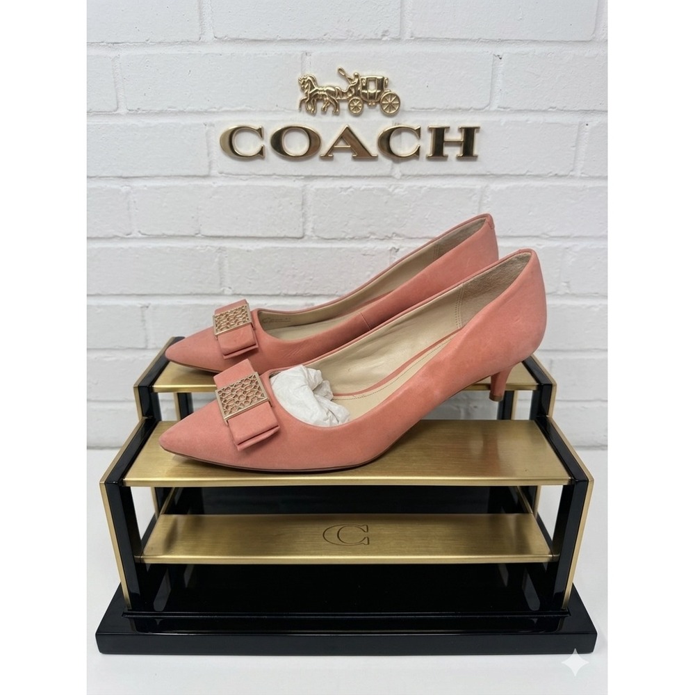 Coach Coral Pink Pointed Toe Kitten Heels with Bow and Gold Logo Size 8B - Picture 1 of 8
